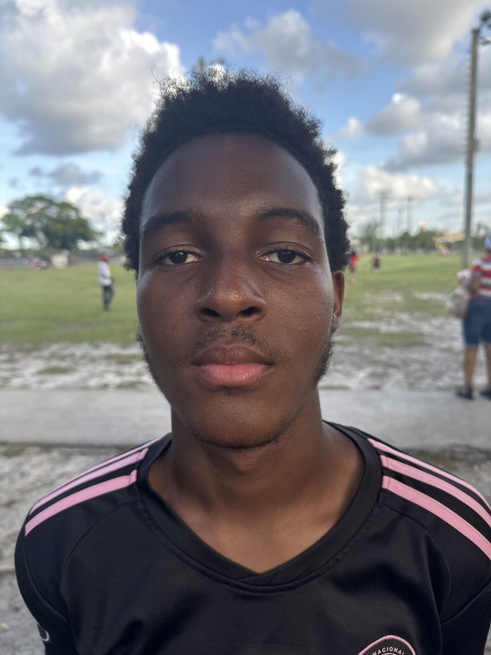 Junior Louis Mito Junior